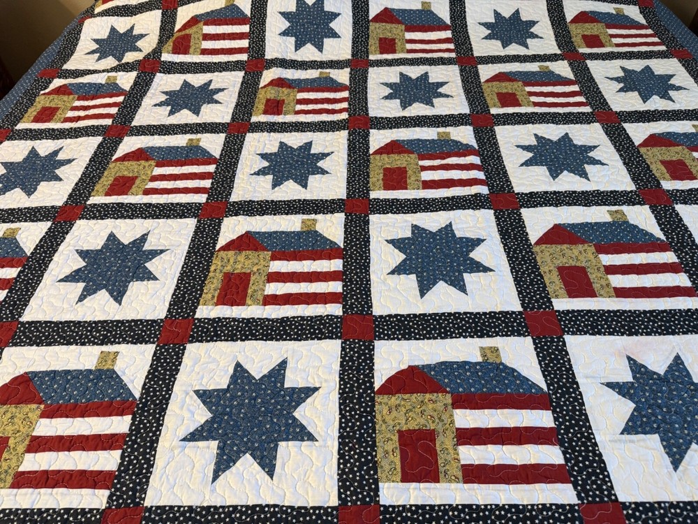 Queen size machine pieced and quilted Patchwork quilt / #6-E1-2