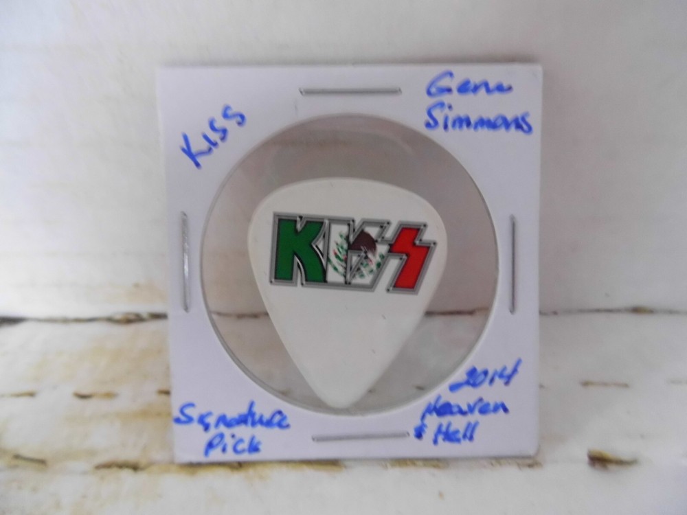 KISS "GENE SIMMONS" 2014 GUITAR PICK~READ DESCRIPTION #16~13