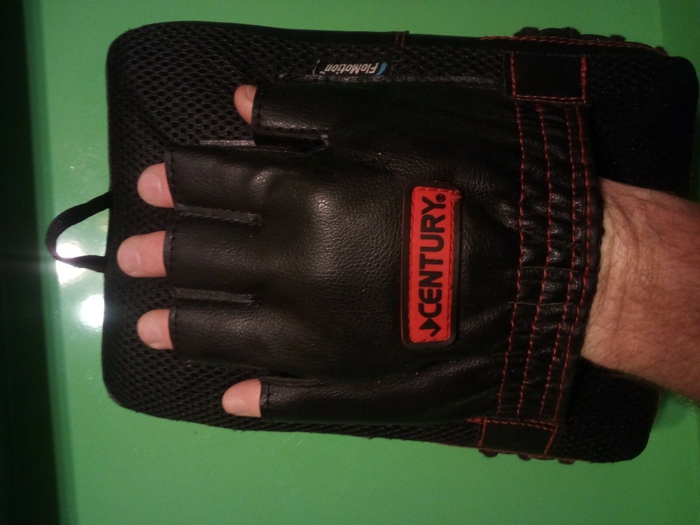 Century Punching Pad Square Strike Pad