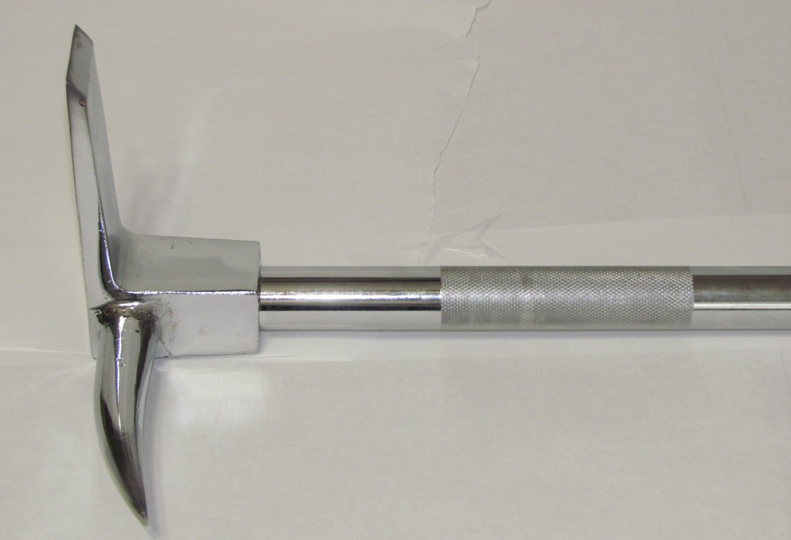 36" Halligan bar with Nickel Finish. Hardened High Carbon Steel. 11 Lbs - D