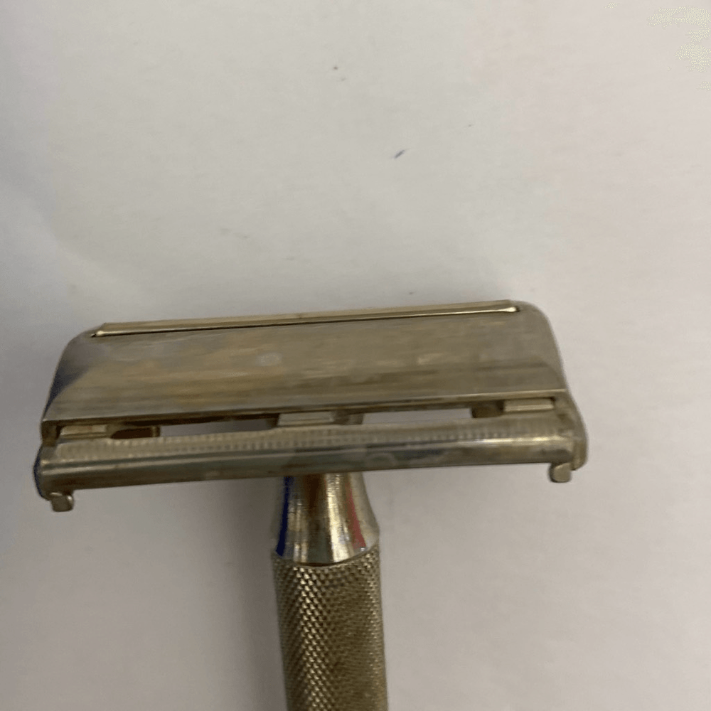 Gillette Men's Silver Authentic Razor with Thin Blades and Case