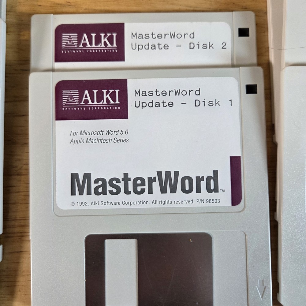 Apple Macintosh Software Lot Microsoft Excel, Word, Help, Secrets, Desktop Case