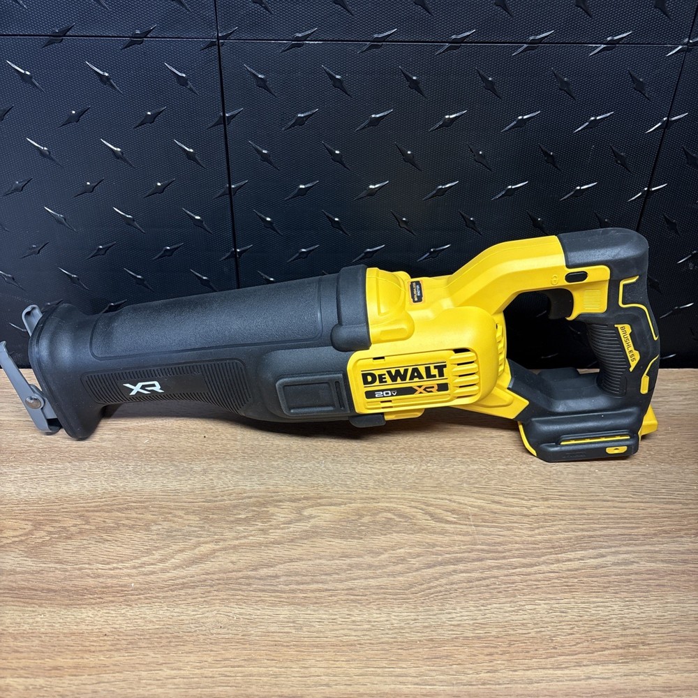 Dewalt DCS384 Reciprocating Saw Tool Only
