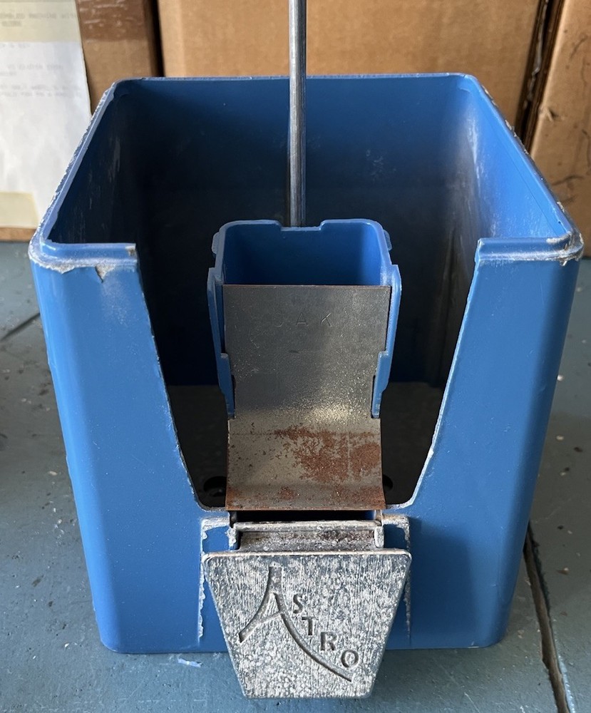 ASTRO GUMBALL MACHINE With Lock And Key
