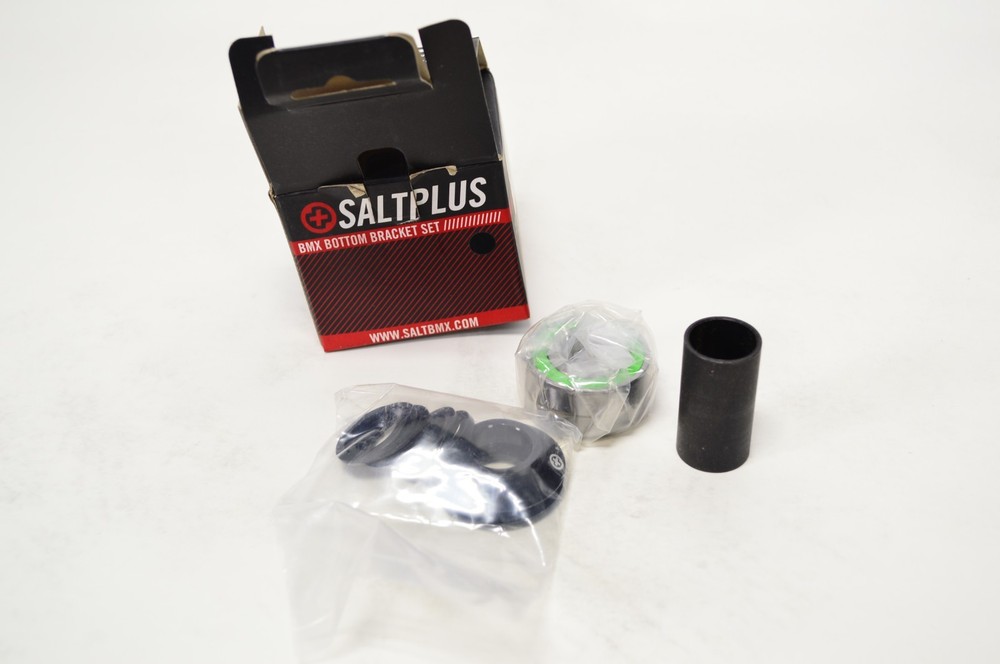 Salt Plus BMX Bottom Bracket Set Echo BB Mid 19mm Black