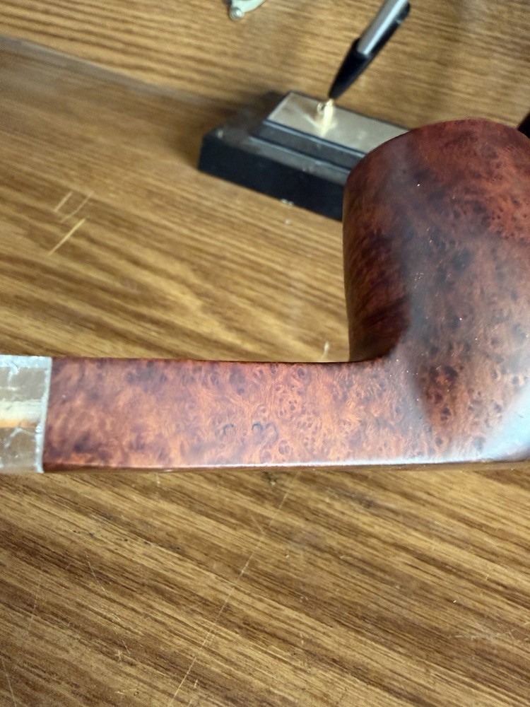 Beautiful Vintage GBD Virgin Pipe