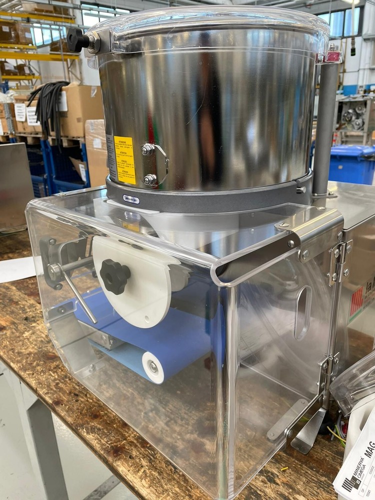 Minerva Omega Burger Machine - Ex display - never used