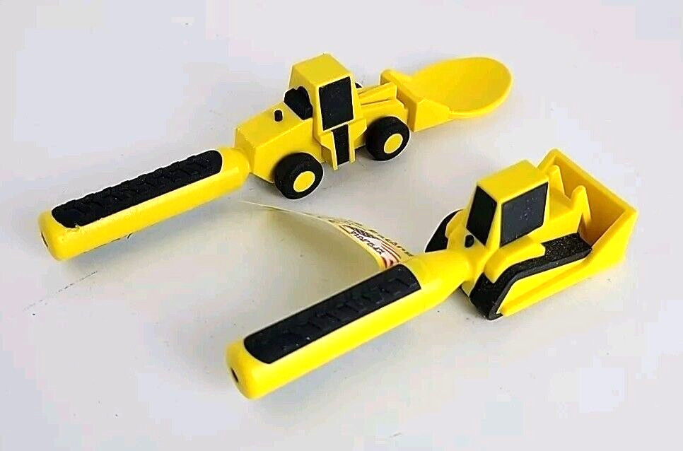 Constructive Eating® FRONT LOADER SPOON & BULL DOZER PUSHER (USA Made)