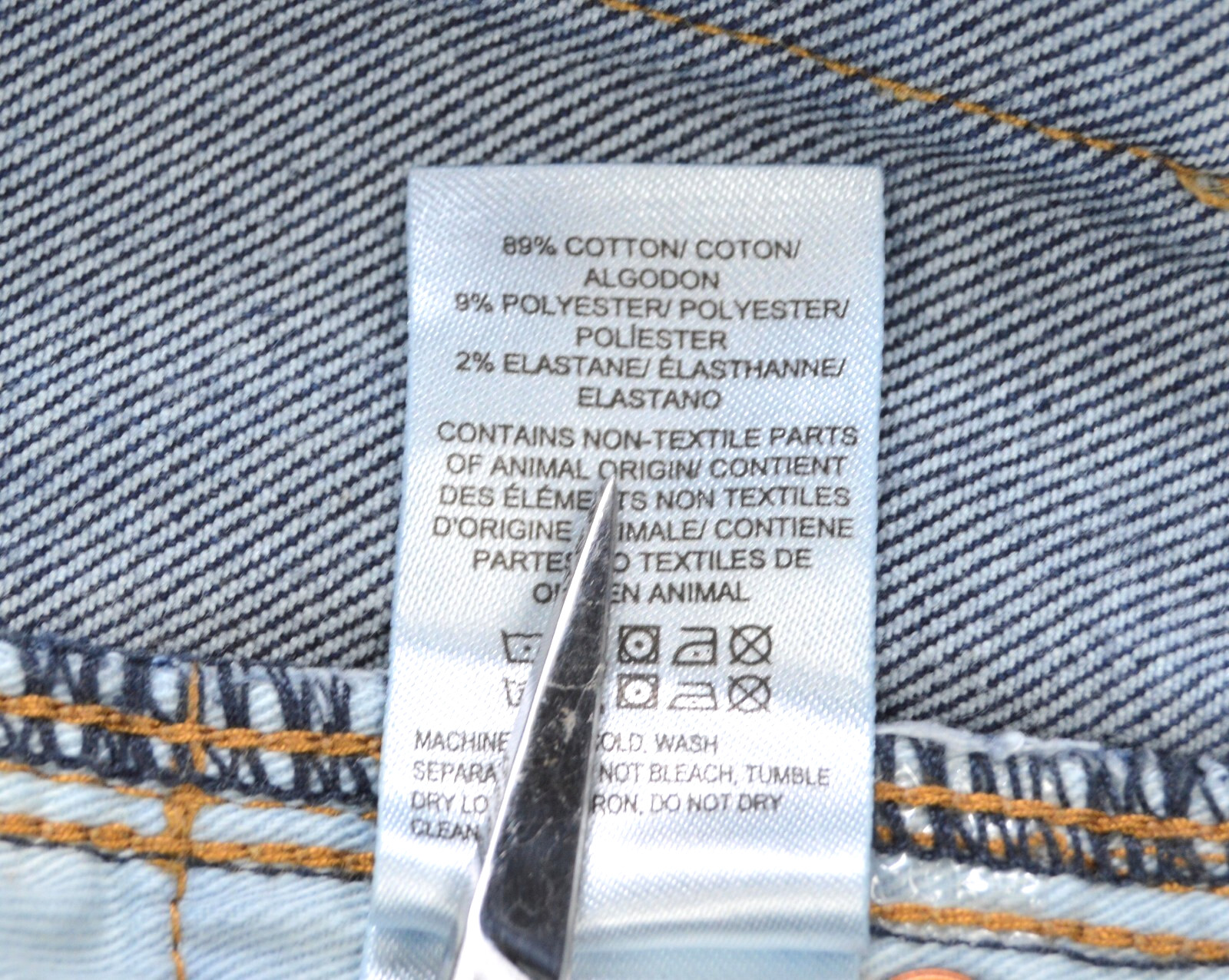 Lucky Brand Mid Rise Authentic Straight Jeans Women 12/31 Blue Denim Medium Wash