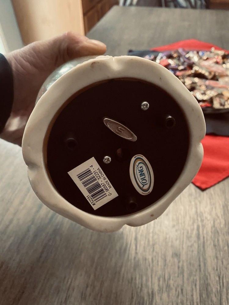 Two Love Doves Snow Globe