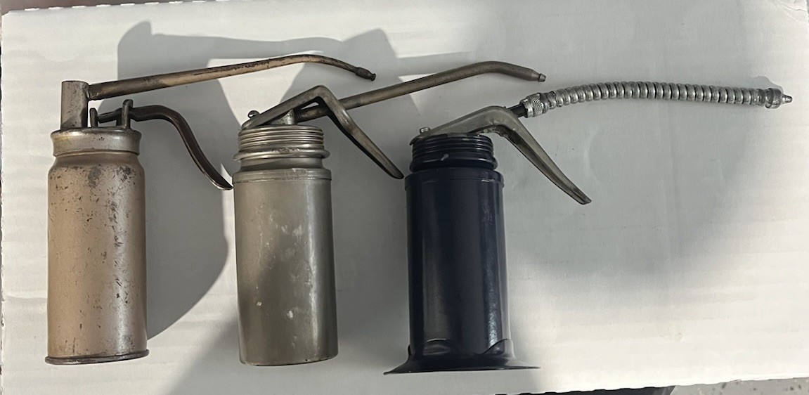 (3) Vintage Finger Pull Oilers Oil Cans Of Various Sizes & Brands