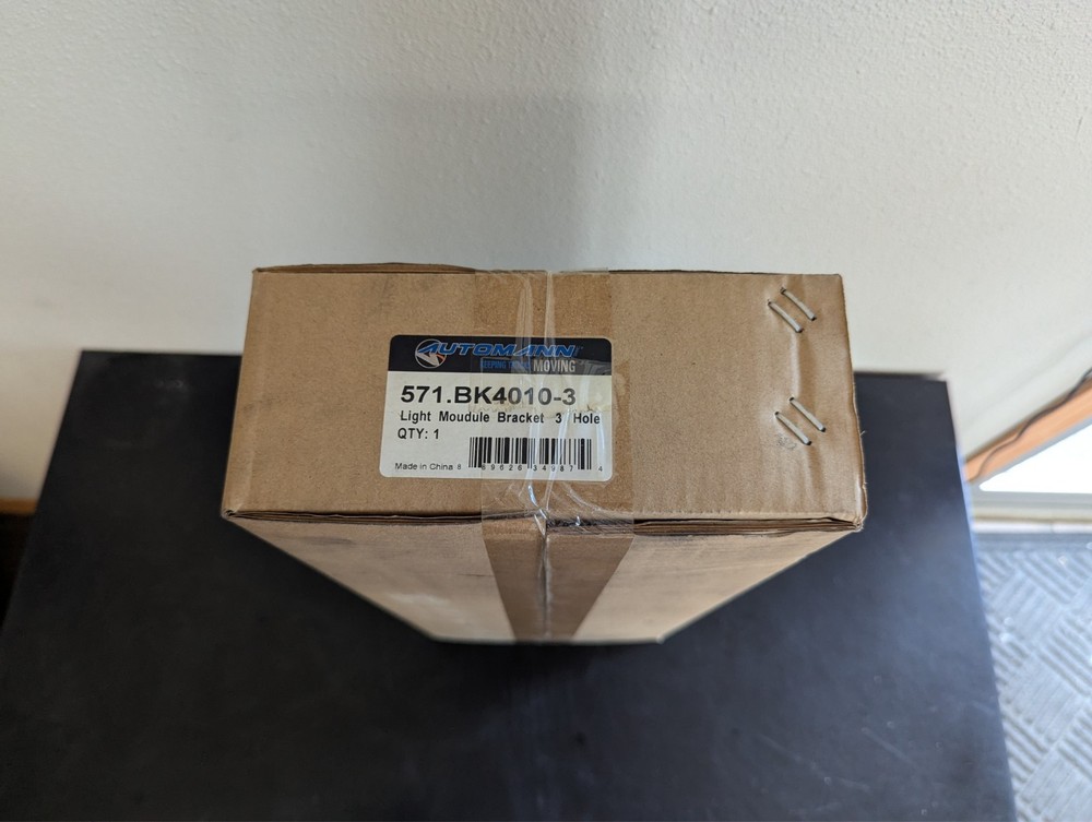 Automann 571.BK4010-3 - Light Module Bracket 3 Hole