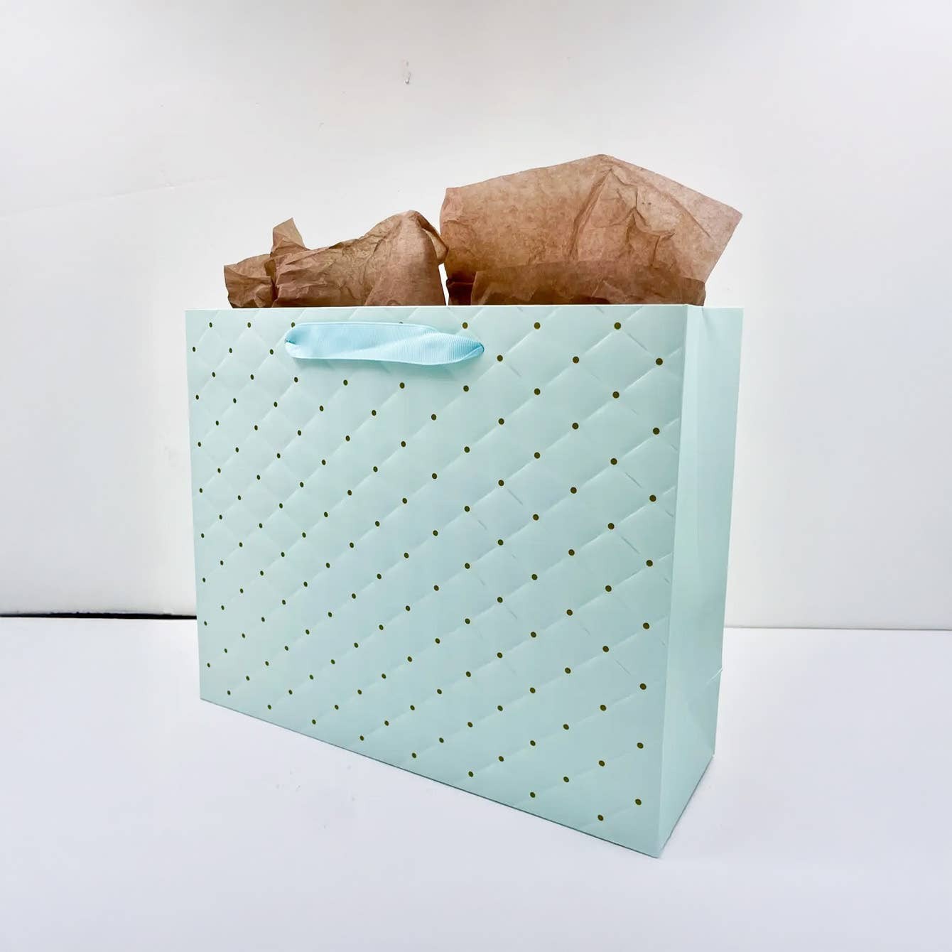 tiffany blue dot wavy surface gift bag w/ tissue: Small
