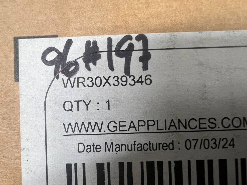 Genuine OEM GE Refrigerator Ice Maker WR30X39346