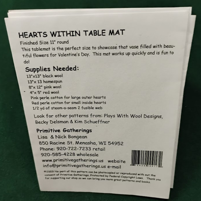 New Primitive Gatherings "Hearts Within Table Mat" Wool Applique Pattern