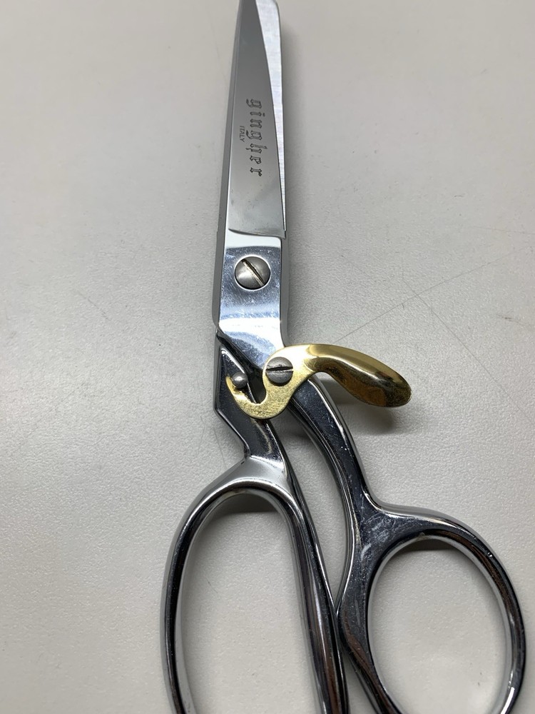 8" Gingher Spring Action Knife Edge Dressmaker Shears