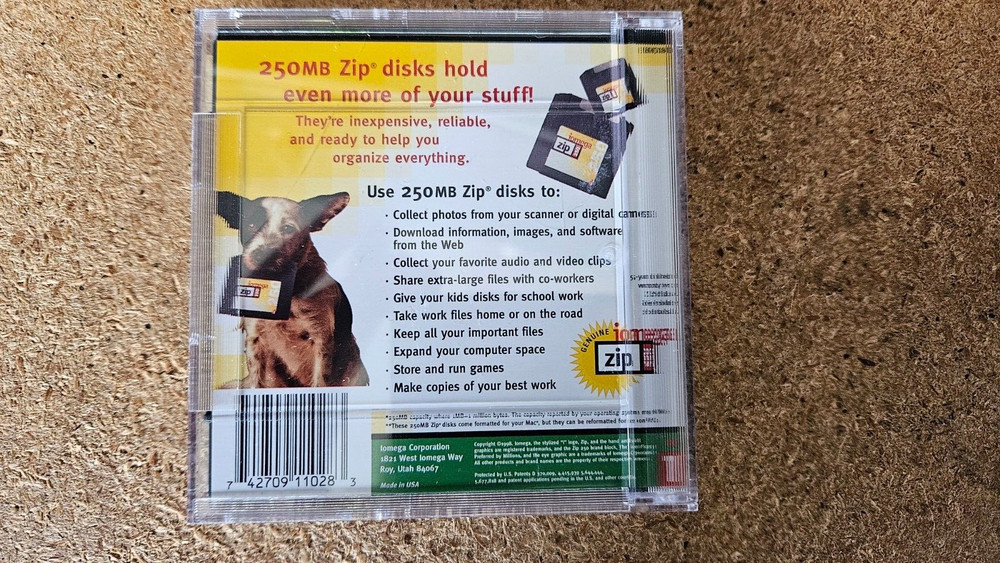 Iomega Zip 250 Disk SuperFloppy PC Formatted Storage Disk in Case