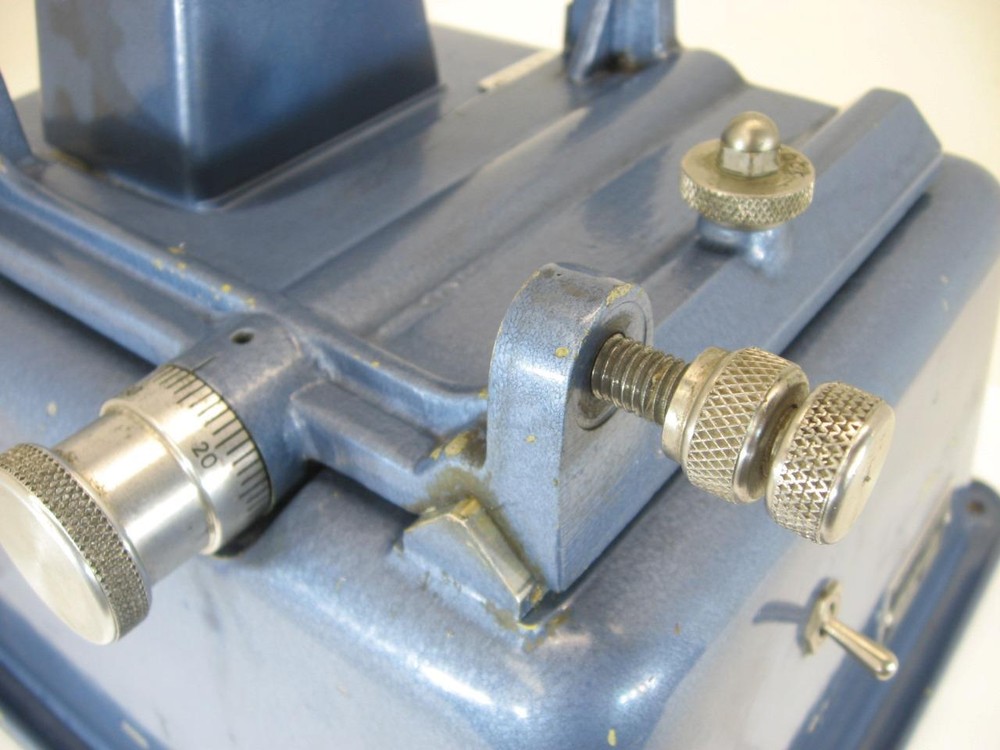 Berkeley Beckman Model 6000 Precision Sharpening Machine 120vac 5/8" Arbor