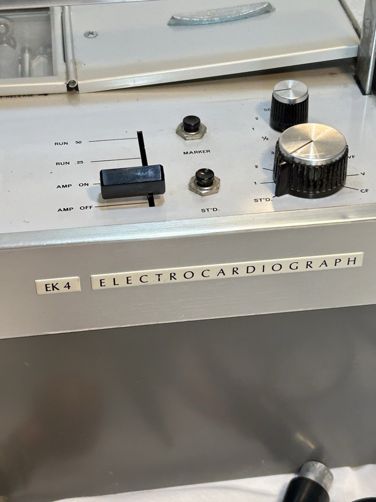 Burdick EKG Machine EK4 Vintage Medical