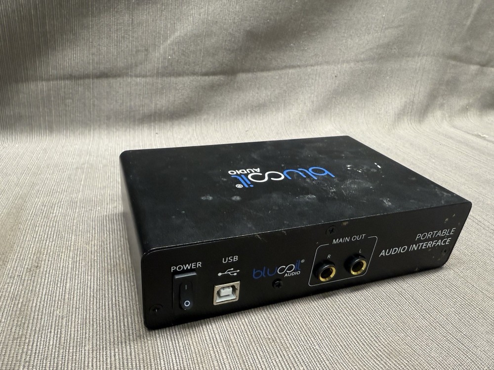 Blucoil USB Audio Interface - *USED*