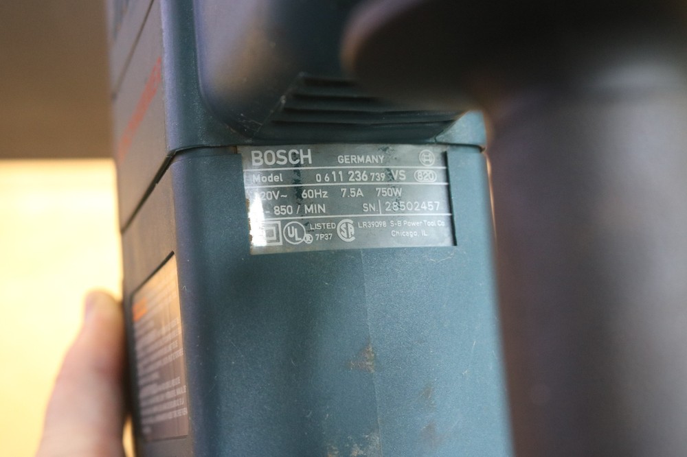 Bosch 11236VS Rotary Hammer Drill with case and bits