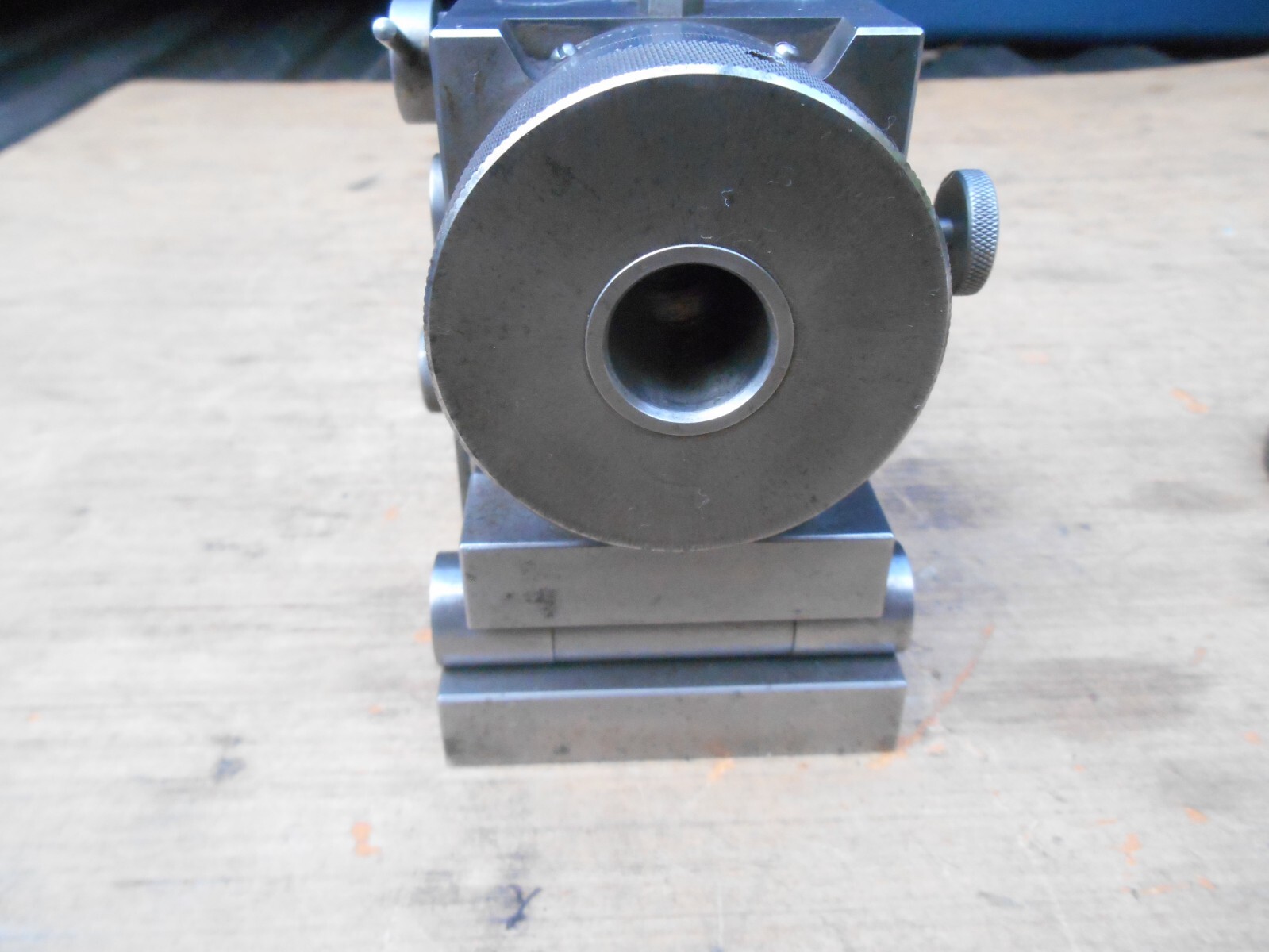 STAR GAUGE CO. 3AT COLLET TILTING INDEXER , WITH 16 COLLETS