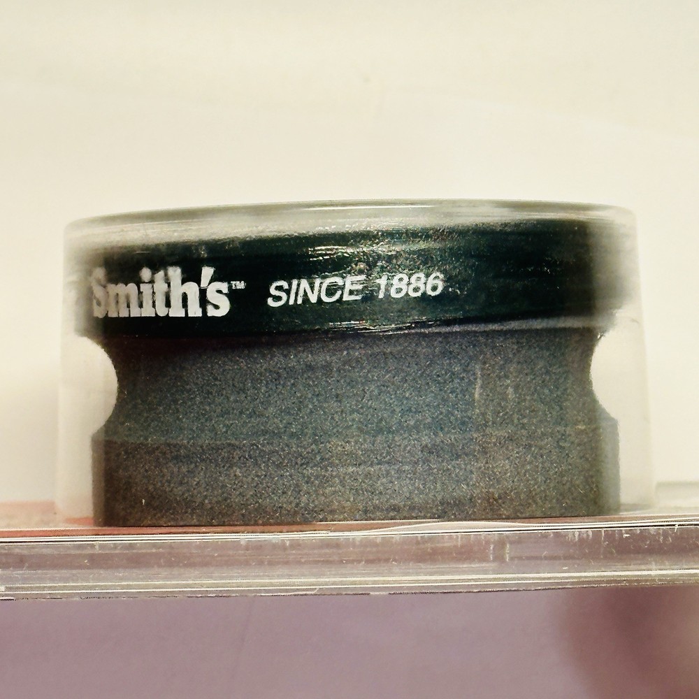 Smith's Sharpeners Edge Eater Stone Sharpening Puck