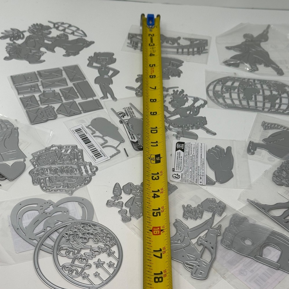 20 Thinlits Die Cuts Bundle Random Mix Characters Animals Holiday Scrapbooking