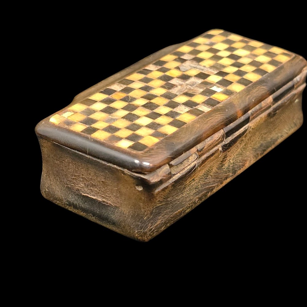 Antique Snuff box checkerboard inlay old