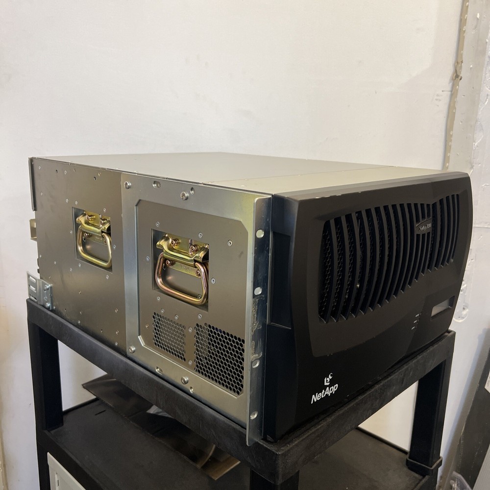 NetApp R200 Controller Head Unit Disk Array System