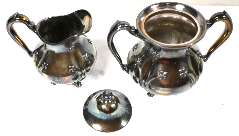 ANTIQUE QUEEN CITY SILVER 4-PC COFFEE TEA SERVICE SET Silverplate Fleur-de-lis