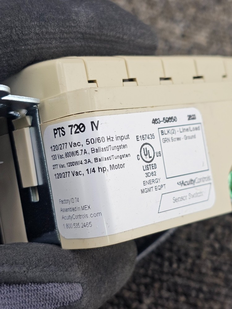 Acuity Controls PTS 720 IV: Electronic Auto Shut-Off Preset Timer Switch Ivory
