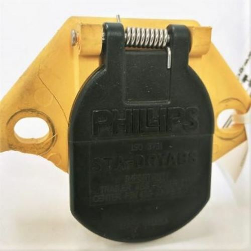 Phillips ISO Socket P/N: PHI16-7422 *Broken Plastic*