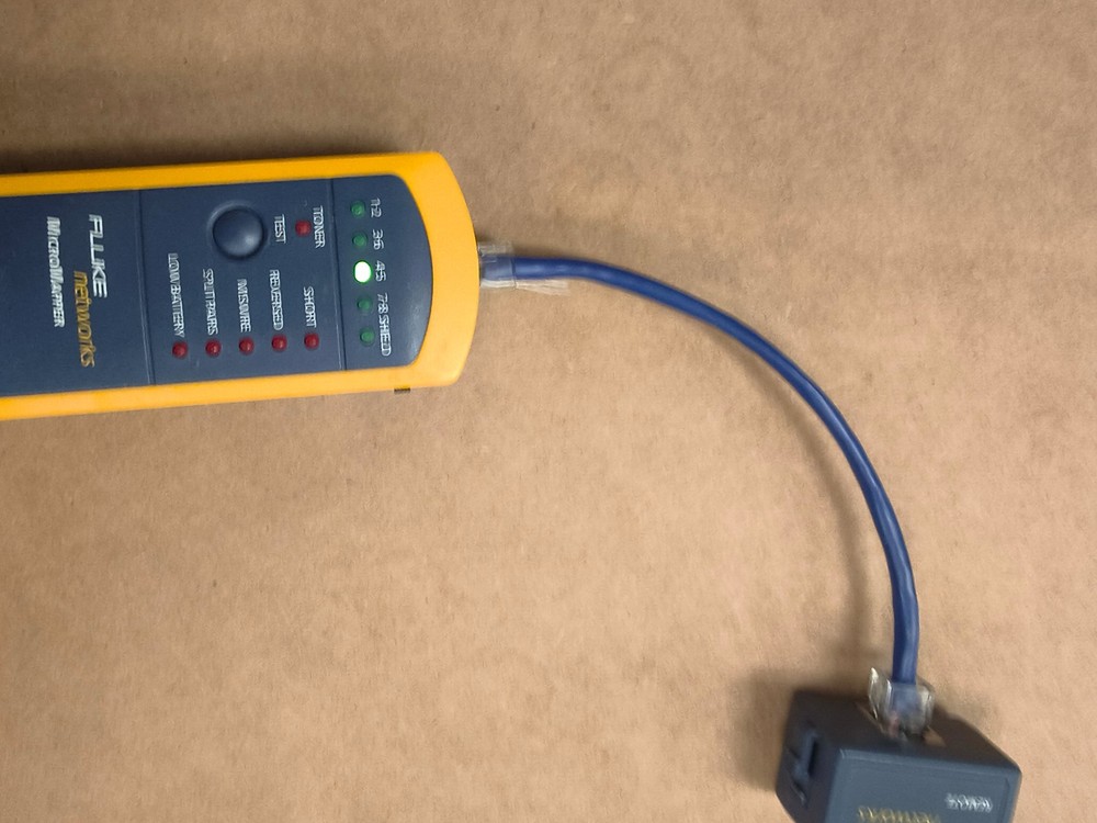 Fluke Networks Micromapper W/ Remote great working condition with carrying case