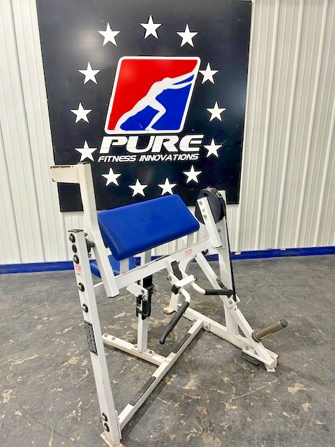 Hammer Strength | Plate Loaded Bicep Curl