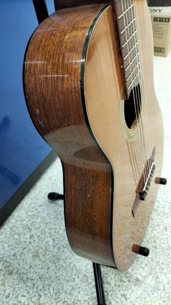 YAIRI B2 Classical Guitar