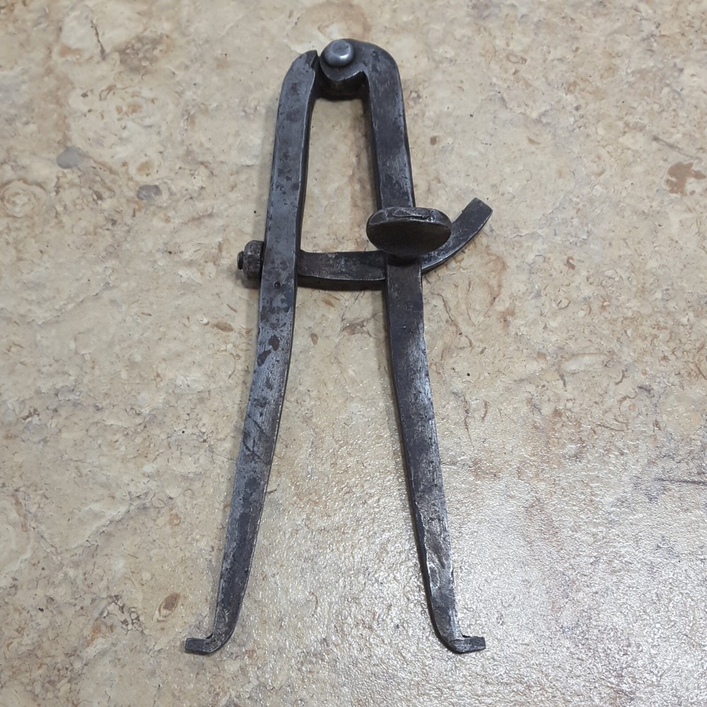 Antique Vintage Measuring Compass Divider Caliper
