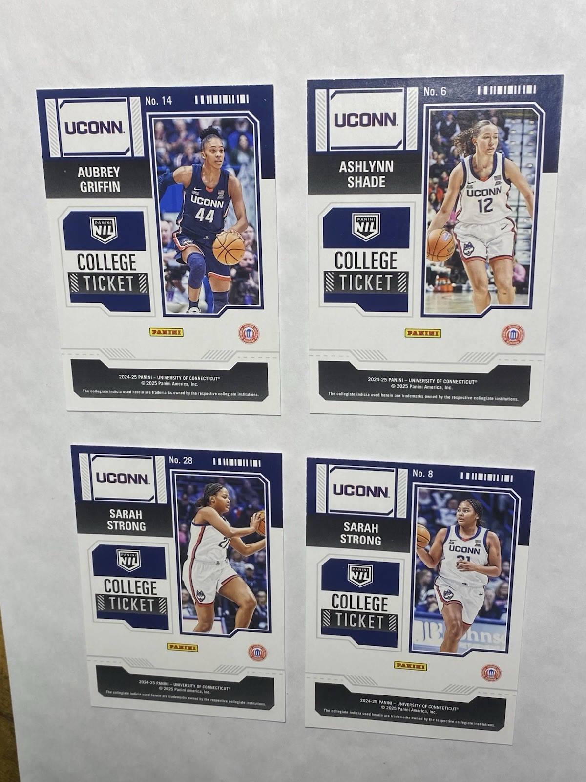 UConn Huskies Basketball Premium 17-Card Collection Lot Autos #d Parallels SP