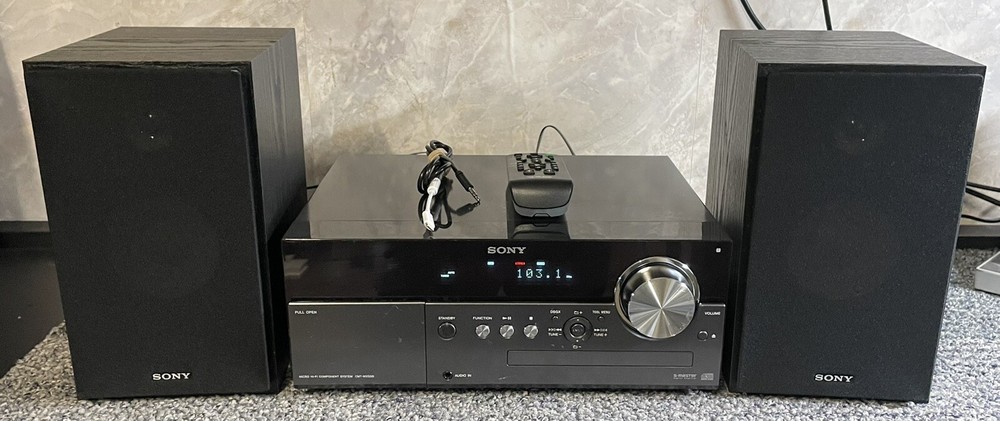Sony CMT-MX500, Nice, but Doesn’t Work Perfectly
