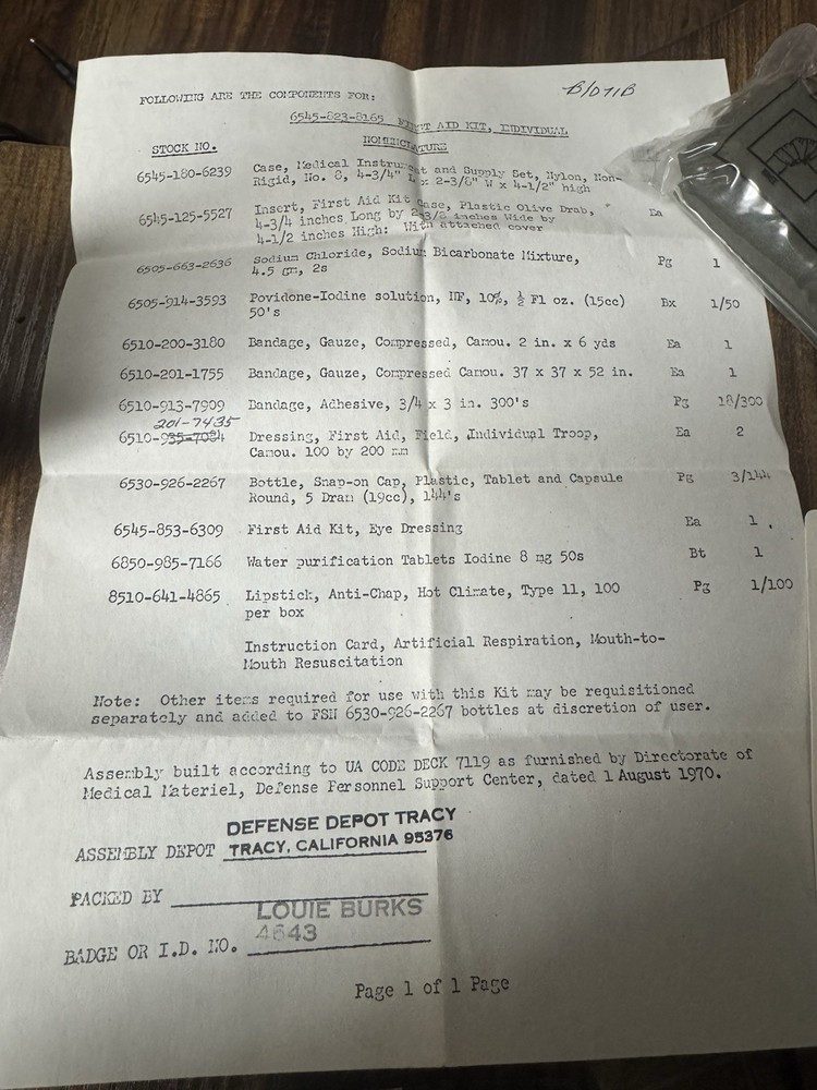 Vietnam Era First Aid Kit Complete 1970 Dated !