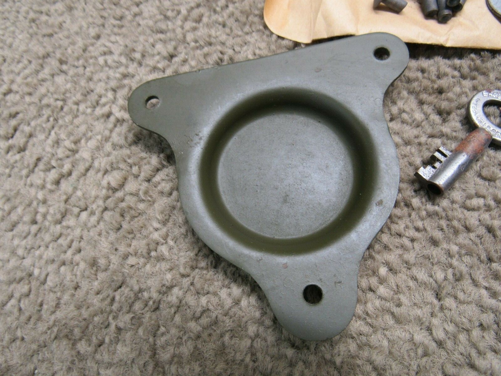 WW2 US Military Trunk Footlocker Lock W/ All Hardware 1943 Eagle Lock Co Conn