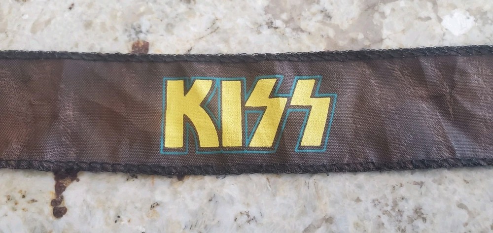 KISS  1984 - 1985 ANIMALIZE HAT BAND. RARE