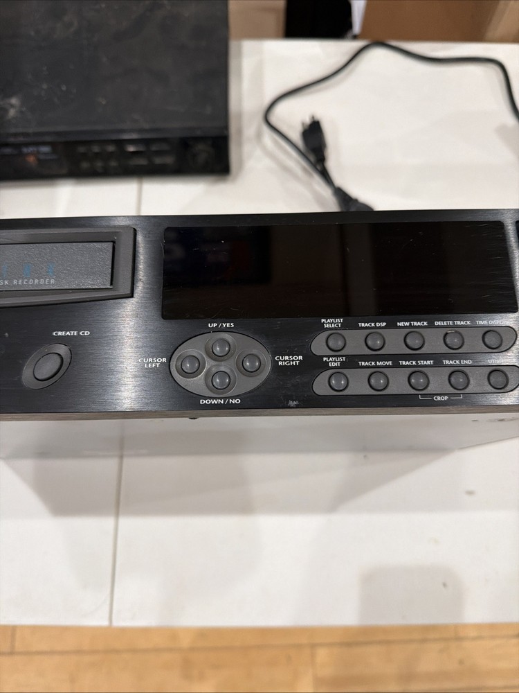 Alesis *Masterlink ML-9600 *High Resolution Master Disc CD Recorder Pro Audio