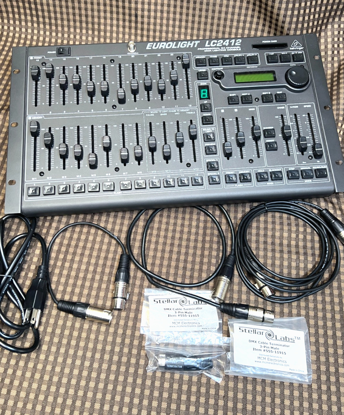 Behringer Eurolight LC2412 Professional 24 Channel DMX Lighting Console + Cables