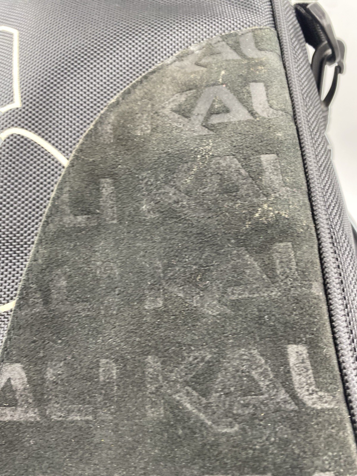 KALI Protectives Travel Bag Padded Zip Top Vented End Helmet Carry Case