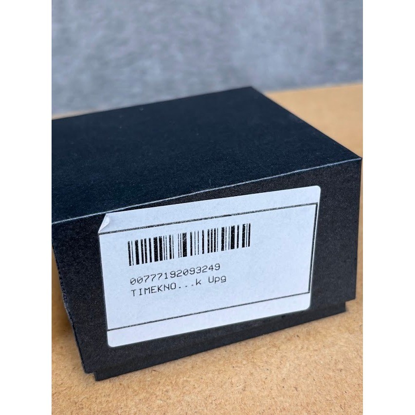 Timeknow Android Box Max R607 Wireless CarPlay Android Auto Adapter Iron Gray