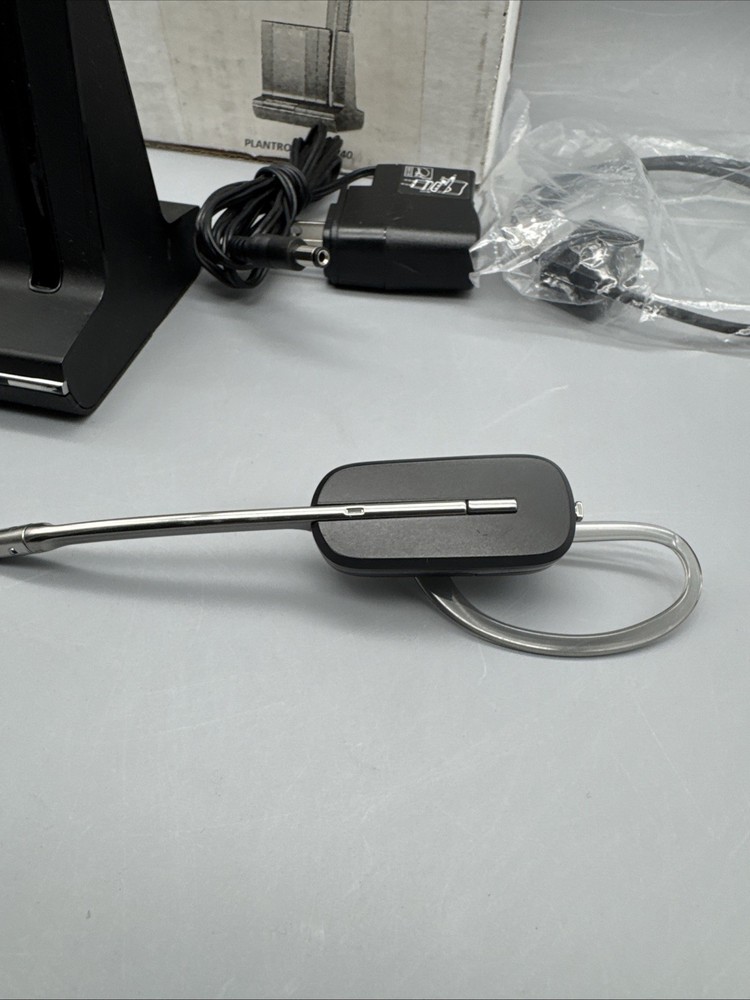 Plantronics Savi W740 Multi-Device Wireless Bluetooth Headset- Used
