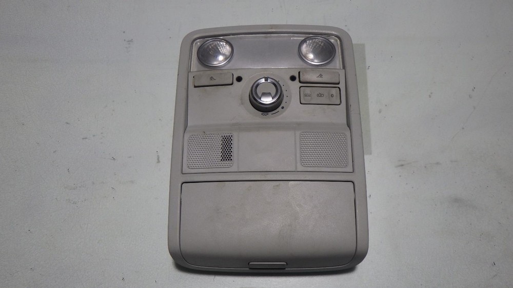 19 VOLKSWAGEN PASSAT Front Console roof