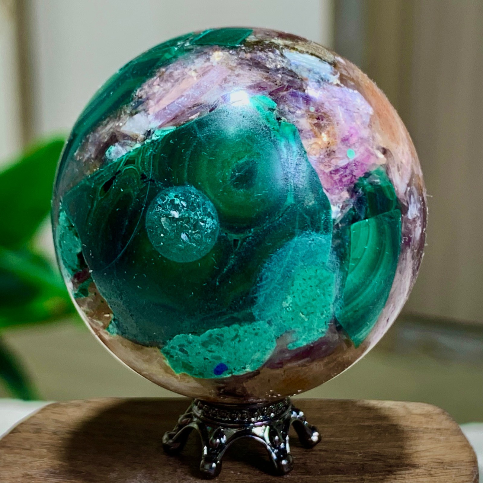 40G Newly discovered rare malachite purple mica symbiotic sphere restoration