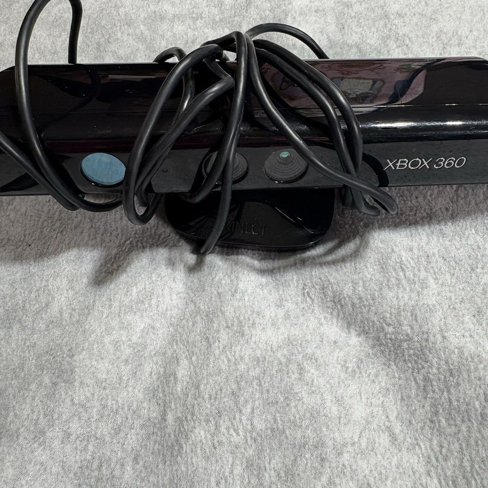 Microsoft Xbox 360 Kinect Motion Sensor